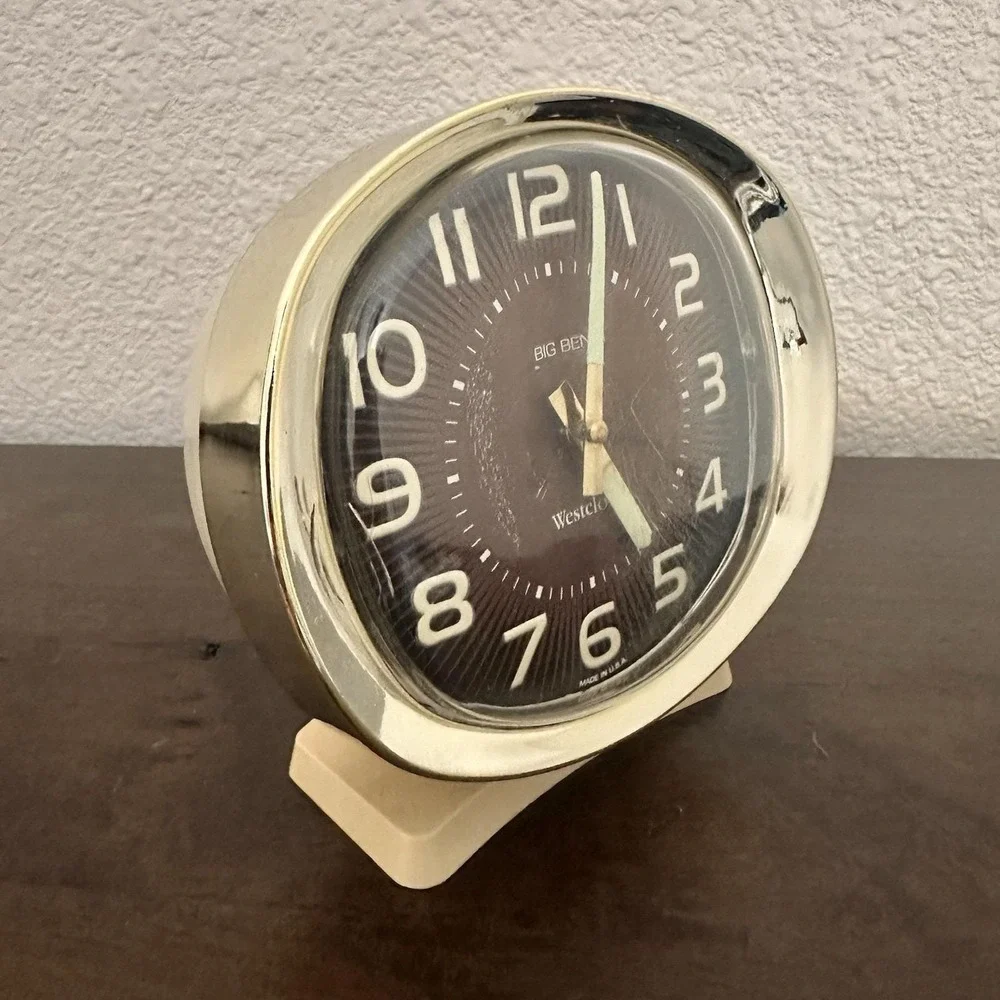 Vintage Westclox Big Ben Wind Up Alarm Clock Plastic Cream Brown Made in USA